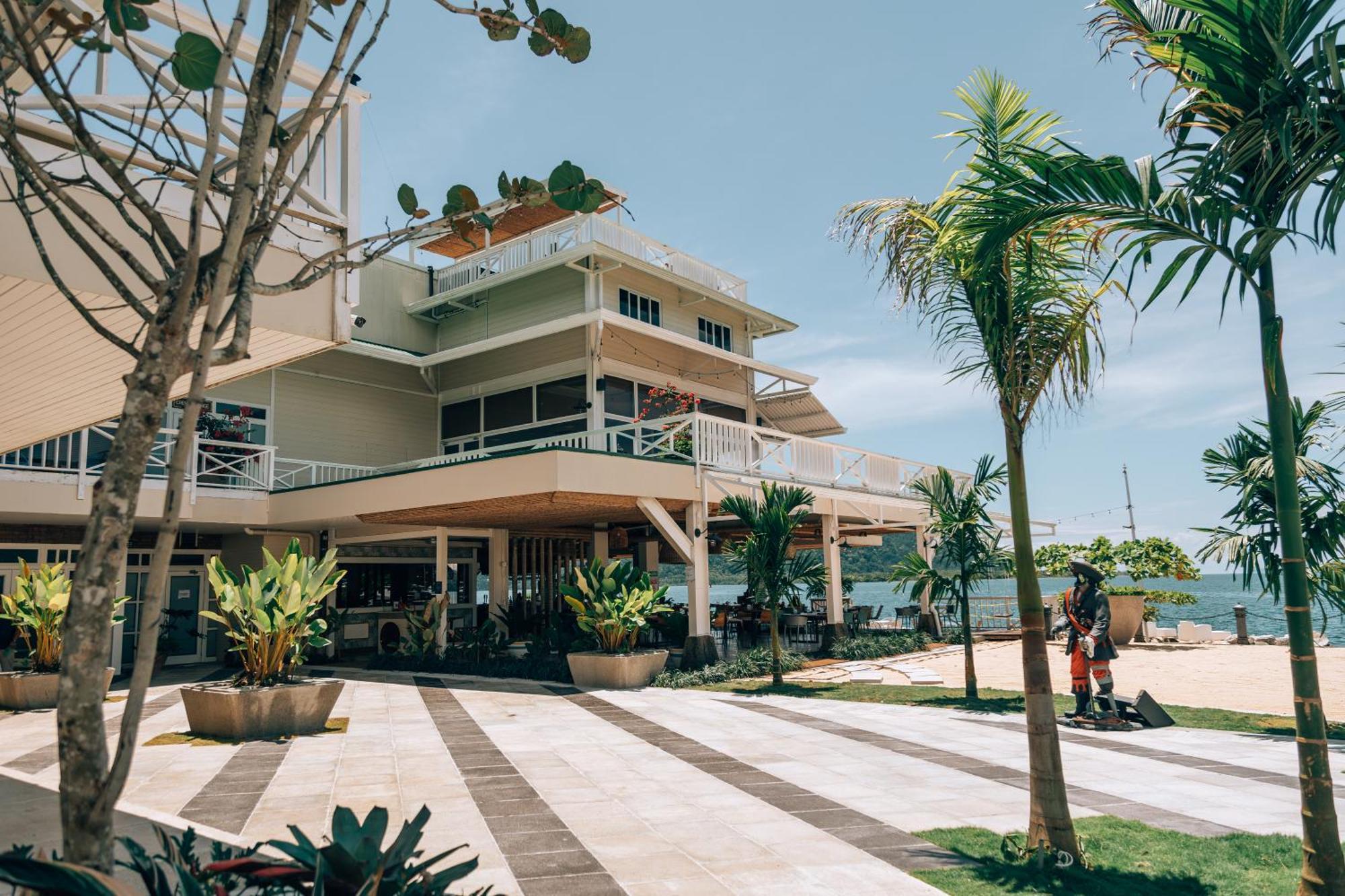 Amaka Ocean Living Lodge Голфито Екстериор снимка