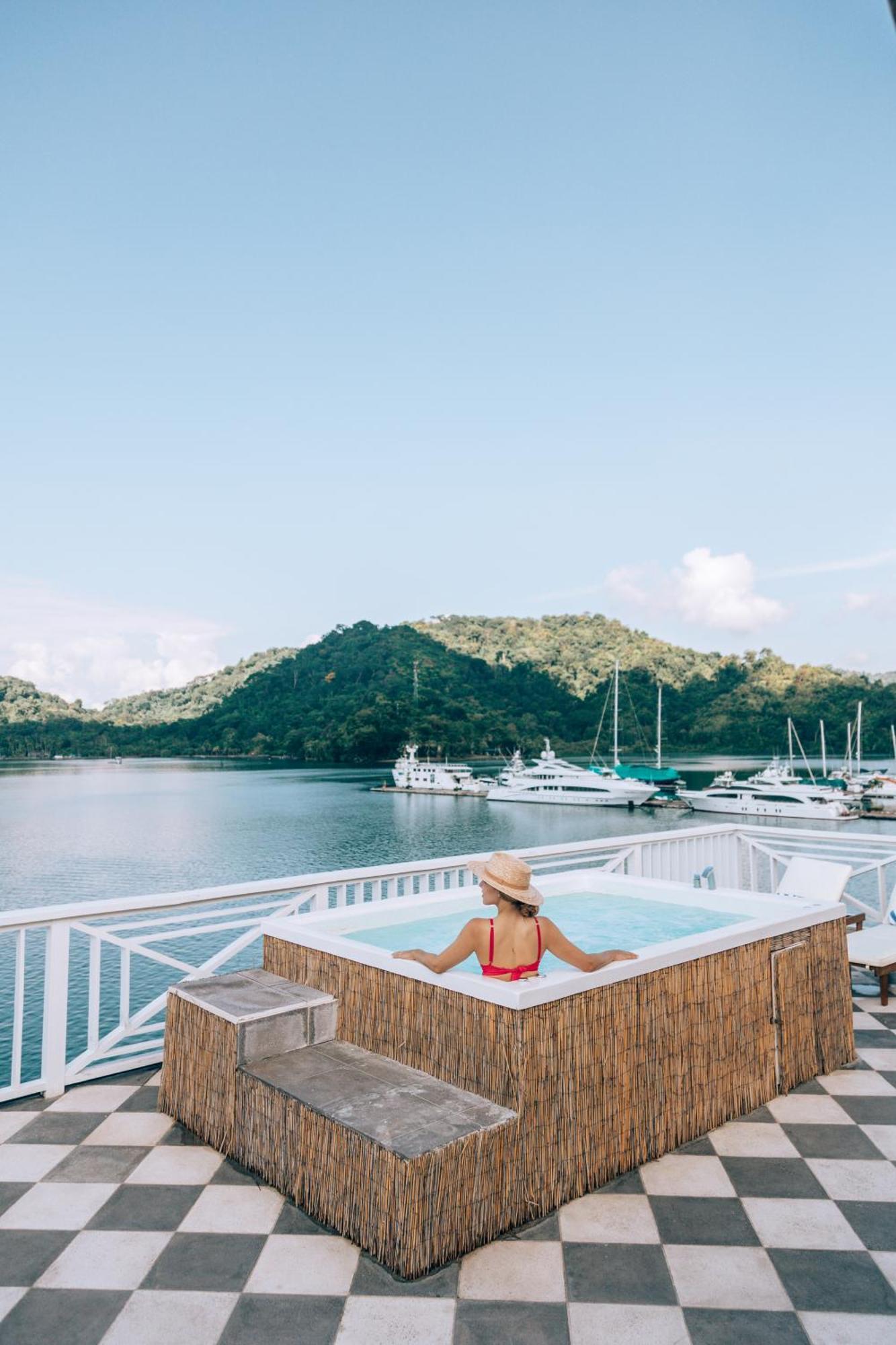 Amaka Ocean Living Lodge Голфито Екстериор снимка